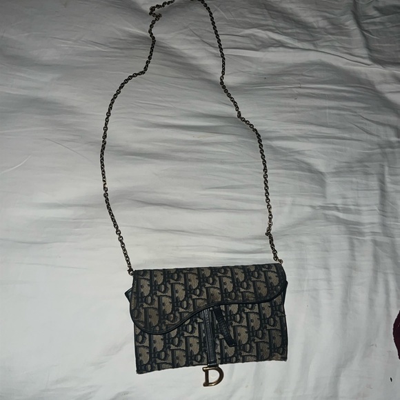 DIOR LONG WALLET WITH CHAIN - Picture 1 of 1